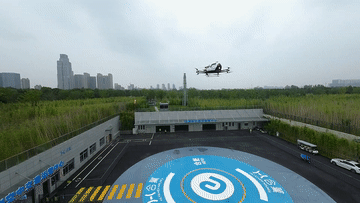 “穿越”场景看消费丨“穿越”城市公园看低空消费新场景